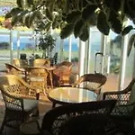 Hotel Playa Sinas 2*