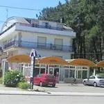 Playa Sinas Hotel
